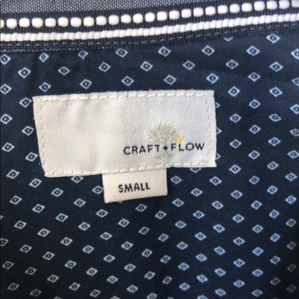 Gray button down - Picture 3 of 4